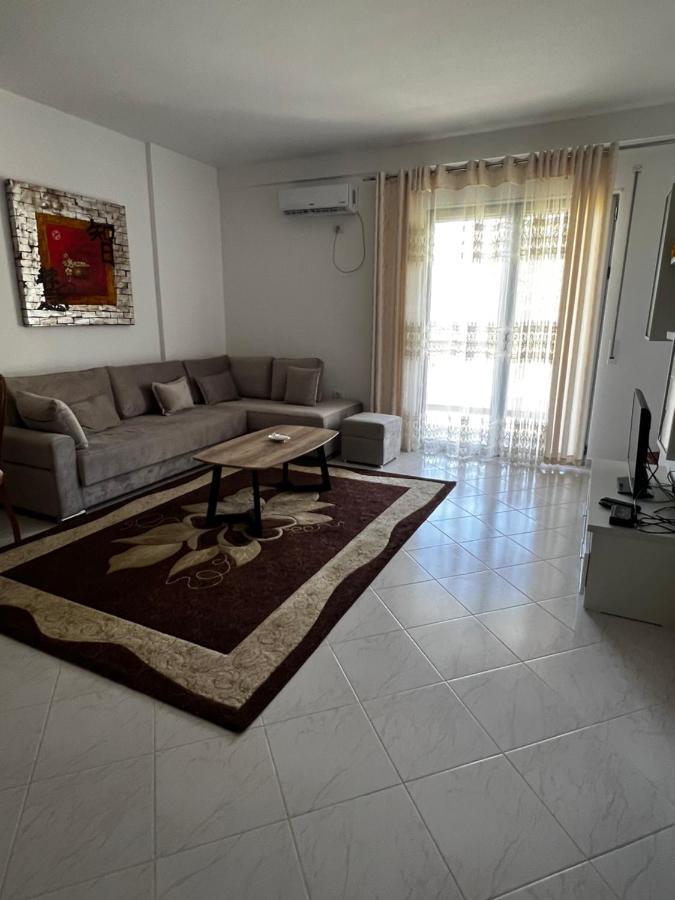 Appartamento Laura Con Vista Lungomare Vlorë Exterior foto